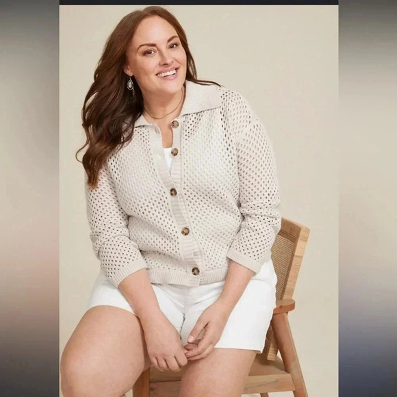 2/$15 Maurice’s Open Stitch Collar Cardigan - Picture 1 of 4